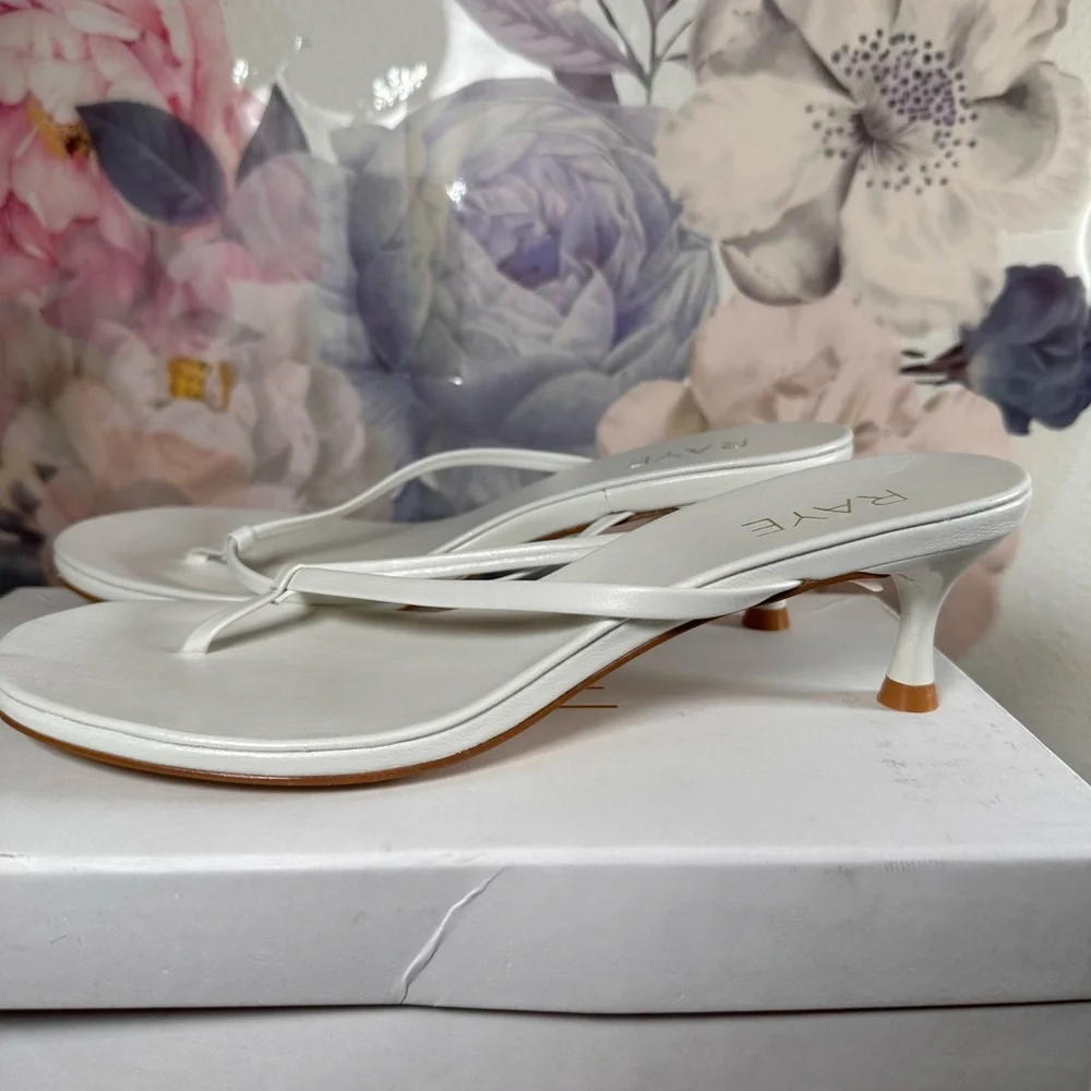 Like new RAYE Kimme Sandal in Ivory white leather kitten heel bride reception - Picture 6 of 10